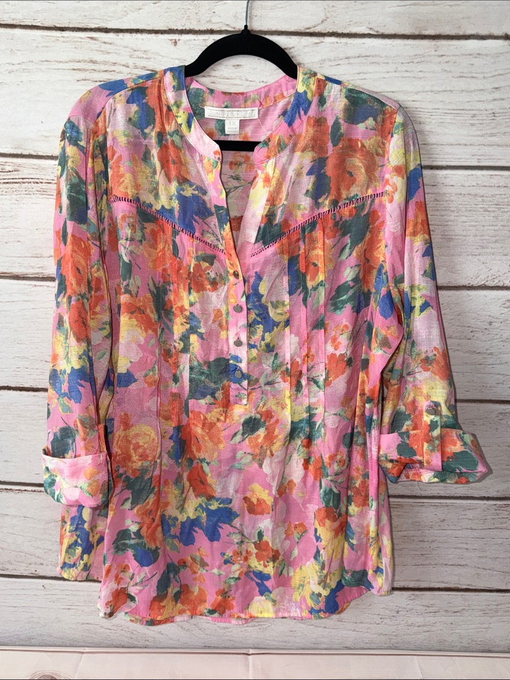 Juniper + Lime Floral Blouse Top Pink Watercolor Print 1X Roll Tab Sleeves